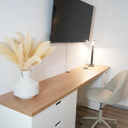 Modernes In Ruhiger Lage *